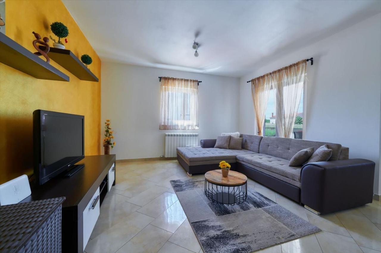 House Paola Villa Bibici Екстериор снимка