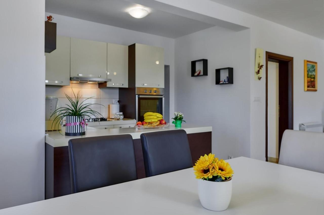 House Paola Villa Bibici Екстериор снимка
