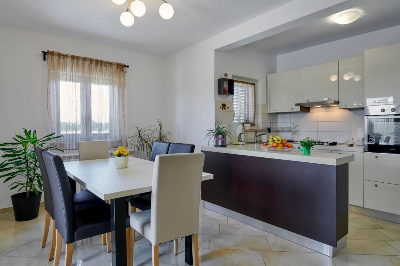 House Paola Villa Bibici Екстериор снимка